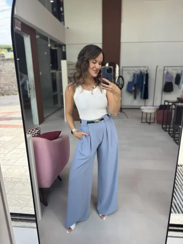 Calça Pantalona de Crepe com Cinto - Azul Claro